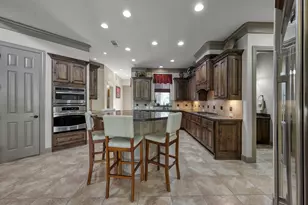 90 Player Oaks Pl, The Woodlands, TX 77382 - Photo 15