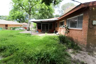 5759 Winding Creek Way, Houston, TX 77017 - Photo 7