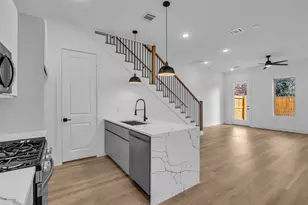 1506 Griffin St, Houston, TX 77009 - Photo 3