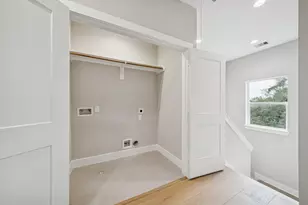2221 Marnel Rd, Houston, TX 77055 - Photo 17