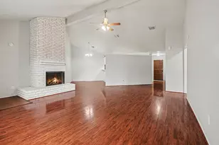 16715 Manowar Ln, Friendswood, TX 77546 - Photo 5