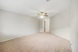 16715 Manowar Ln, Friendswood, TX 77546 - Photo 17