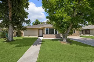 1512 Buchanan St, Pasadena, TX 77502 - Photo 1