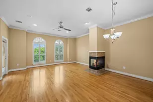 2604 Chenevert St, Houston, TX 77004 - Photo 17