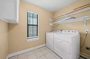 2604 Chenevert St, Houston, TX 77004 - Photo 27
