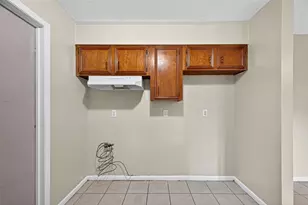 9225 McLean St, Beaumont, TX 77707 - Photo 17