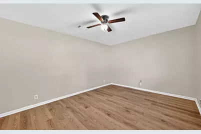 9225 McLean Street, Beaumont, TX 77707 - Photo 7