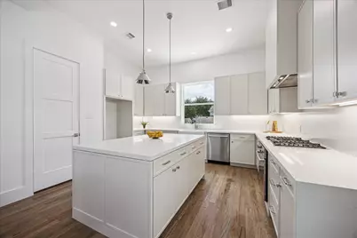 308 Fowler Street, Houston, TX 77007 - Photo 9