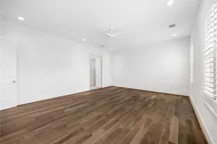 11107 Savannah Oaks Ln, Houston, TX 77043 - Photo 23