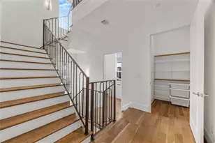 11107 Savannah Oaks Ln, Houston, TX 77043 - Photo 19