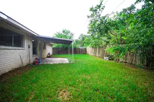 12603 Huntington Venture Dr, Houston, TX 77099 - Photo 17