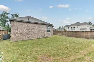27025 Sofia Forest Dr, Magnolia, TX 77354 - Photo 27