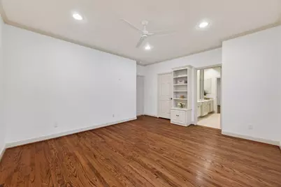 4534 Beech Street, Bellaire, TX 77401 - Photo 33