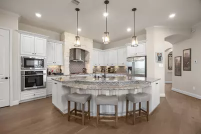 16807 Dry Creek Falls Boulevard, Cypress, TX 77433 - Photo 7