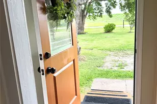 1410 N Gulf Blvd, Freeport, TX 77541 - Photo 7