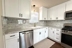 1410 N Gulf Blvd, Freeport, TX 77541 - Photo 13