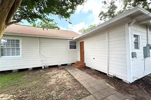 1410 N Gulf Blvd, Freeport, TX 77541 - Photo 33