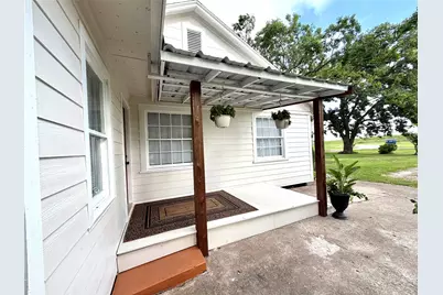1410 N Gulf Boulevard, Freeport, TX 77541 - Photo 5