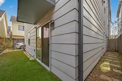 4418 Koehler Street #C, Houston, TX 77007 - Photo 33
