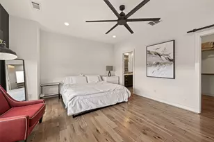 4418 Koehler St, Houston, TX 77007 - Photo 9