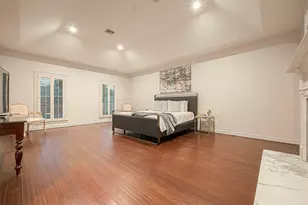 983 S Post Oak Ln, Houston, TX 77056 - Photo 31