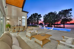 9228 Lake Conroe Dr, Conroe, TX 77304 - Photo 45