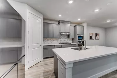 9522 Rialto Creek Drive, Cypress, TX 77433 - Photo 9