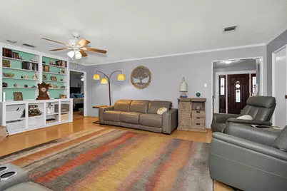 6227 Rippling Hollow Drive, Spring, TX 77379 - Photo 9
