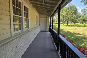 501 S 10th St, Crockett, TX 75835 - Photo 5