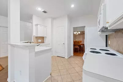 17919 Magenta Springs Drive, Humble, TX 77346 - Photo 11