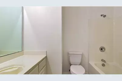 1106 Eastbrook Drive, Glenn Heights, TX 75154 - Photo 11