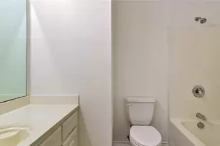 1106 Eastbrook Dr, Glenn Heights, TX 75154 - Photo 11