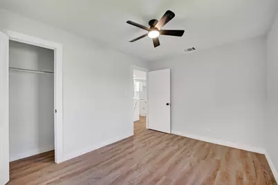 13030 Knollcrest Street, Houston, TX 77015 - Photo 19
