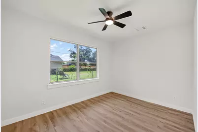 13030 Knollcrest Street, Houston, TX 77015 - Photo 21