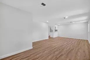 13030 Knollcrest St, Houston, TX 77015 - Photo 5