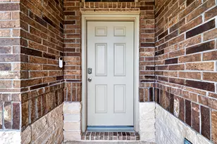 986 Golden Willow Ln, Conroe, TX 77304 - Photo 3