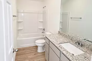 511 Oak Chase Ave, Dayton, TX 77535 - Photo 11