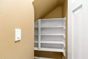 25206 Finchgrove Ln, Katy, TX 77494 - Photo 9