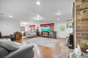 110 Leisure Ln, White House, TX 75791 - Photo 5