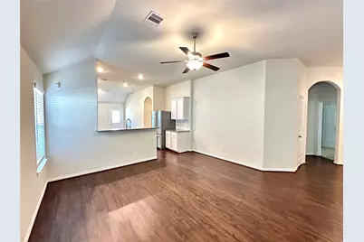 9026 Beacon Mill Drive, Cypress, TX 77433 - Photo 5