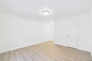 7510 Hornwood Dr, Houston, TX 77036 - Photo 11