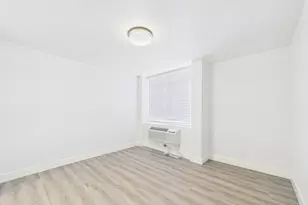 7510 Hornwood Dr, Houston, TX 77036 - Photo 15