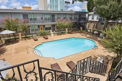 3131 Southwest Freeway #46, Houston, TX 77098 - Photo 1