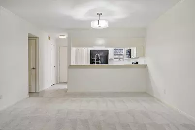 3131 Southwest Freeway #46, Houston, TX 77098 - Photo 5