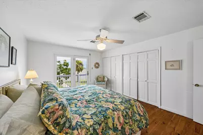 9920 Airways Lane, Galveston, TX 77554 - Photo 15