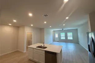 2606 Rose Quartz Dr, Texas City, TX 77591 - Photo 3