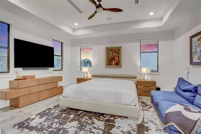 2435 Sheridan Street, Houston, TX 77030 - Photo 13