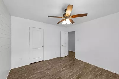 9415 Paloma Creek Drive, Tomball, TX 77375 - Photo 17