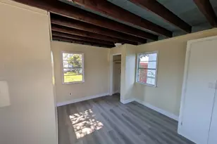 2600 Shanks Rd, Angleton, TX 77515 - Photo 5