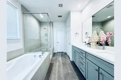 2717 Clinton Drive, Houston, TX 77020 - Photo 11